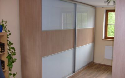 Vestavěné skříně 59