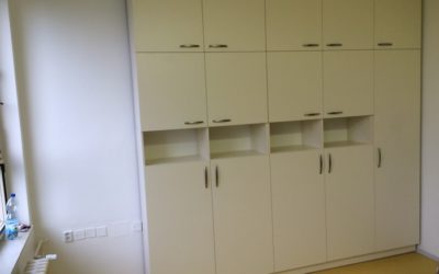 Vestavěné skříně 36